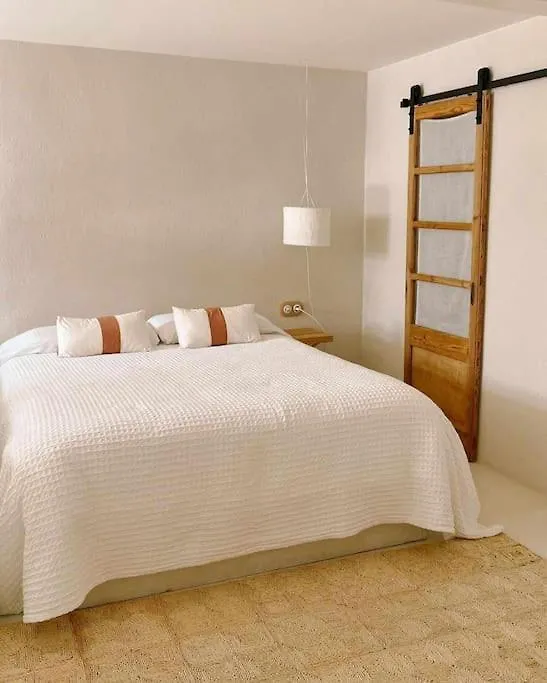 Apartment Estudio L'Oliveta By Lohodihomes Girona Spain